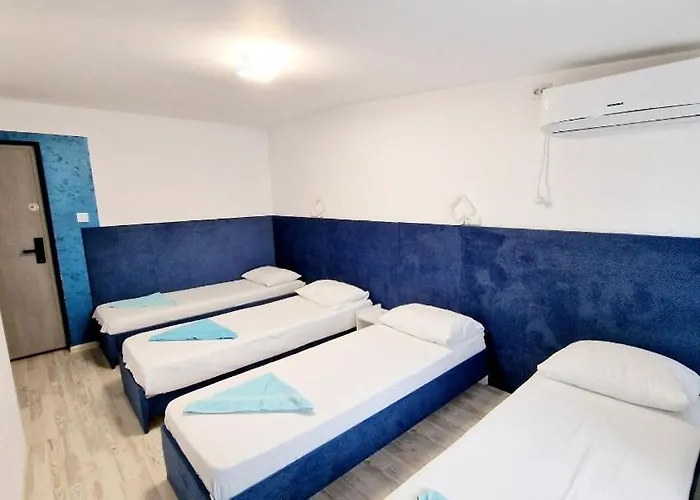 ゲストハウス Ridos